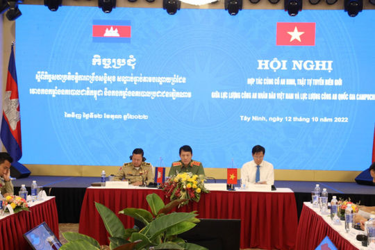 Tăng cường phối hợp trong phòng, chống tội phạm xuyên quốc gia giữa Việt Nam - Campuchia Tăng cường phối hợp trong phòng, chống tội phạm xuyên quốc gia giữa Việt Nam - Campuchia