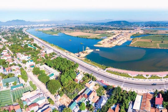 Năm 2023: Dự kiến kế hoạch vốn đầu tư công của tỉnh Quảng Ngãi hơn 7.443,6 tỷ đồng Năm 2023: Dự kiến kế hoạch vốn đầu tư công của tỉnh Quảng Ngãi hơn 7.443,6 tỷ đồng