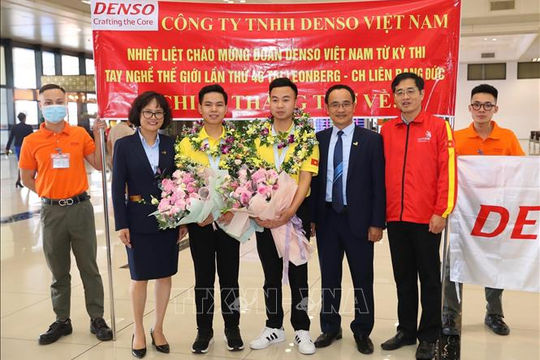 Việt Nam giành 2 Huy chương Bạc tại Kỳ thi Kỹ năng nghề thế giới lần thứ 46