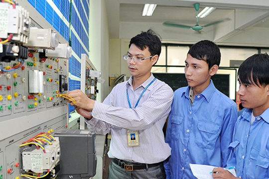 Phạt vi phạm hành chính trong lĩnh vực giáo dục nghề nghiệp tối đa 150 triệu đồng