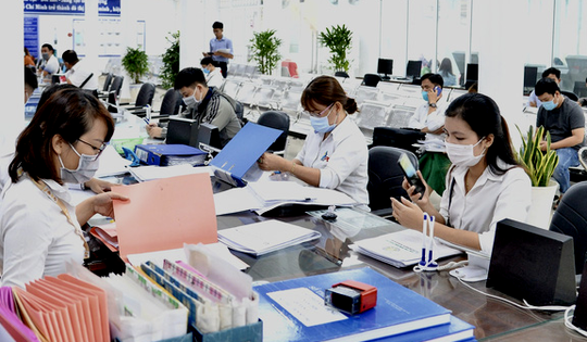 Thực hiện đồng bộ các giải pháp, từng bước khắc phục tình trạng công chức, viên chức nghỉ việc