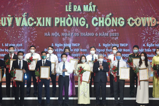 Doanh nghiệp gắn lợi ích kinh tế với thực hiện trách nhiệm xã hội để phát triển bền vững