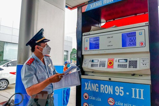 Tuyệt đối không để thiếu hụt, đứt gãy nguồn cung xăng dầu trong mọi tình huống Tuyệt đối không để thiếu hụt, đứt gãy nguồn cung xăng dầu trong mọi tình huống