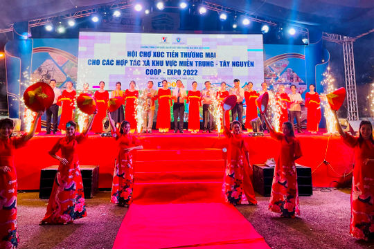 Khai mạc Hội chợ xúc tiến thương mại cho các hợp tác xã khu vực miền Trung-Tây Nguyên Coop-Expo 2022