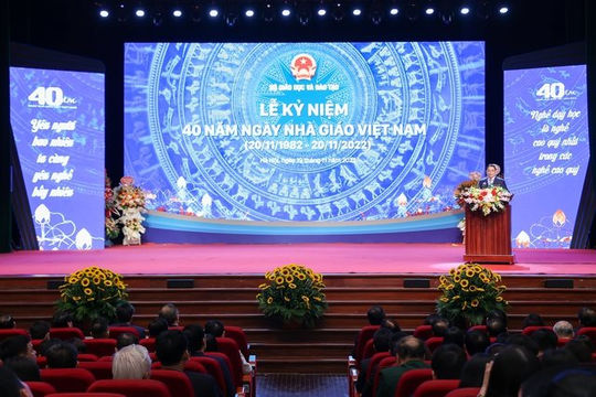 Bảo đảm tất cả mọi người đều có quyền tiếp cận nền giáo dục ưu việt của nước nhà