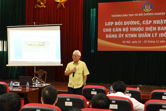 Cập nhật kiến thức cho cán bộ thuộc diện Ban Thường vụ Đảng ủy Kiểm toán nhà nước quản lý