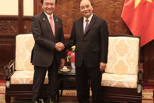 Chủ tịch nước Nguyễn Xuân Phúc tiếp Thống đốc tỉnh Kanagawa (Nhật Bản) Chủ tịch nước Nguyễn Xuân Phúc tiếp Thống đốc tỉnh Kanagawa (Nhật Bản)