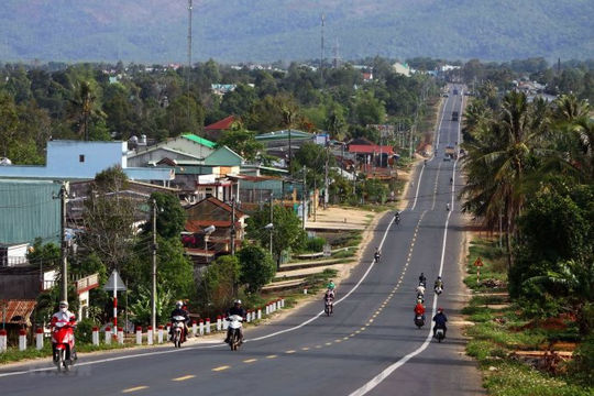 “Đánh thức” Tây Nguyên bằng cao tốc kết nối