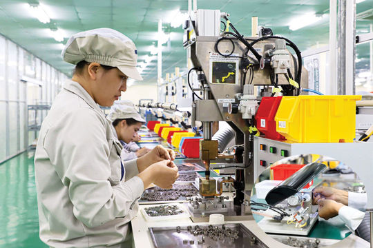 Ứng phó với khủng hoảng: Doanh nghiệp Việt còn bị động