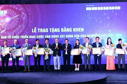 Thúc đẩy văn hóa kinh doanh, tạo “trụ đỡ” cho doanh nghiệp phục hồi và phát triển bền vững