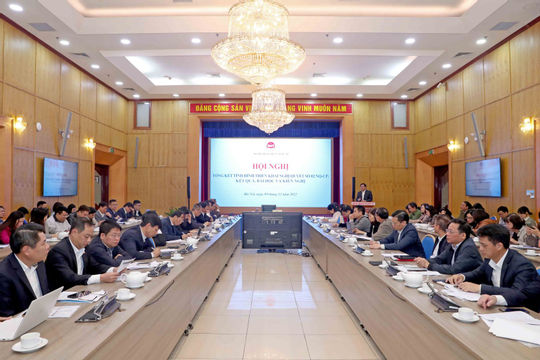 Tổng kết, rút kinh nghiệm để cải thiện môi trường kinh doanh năm 2023