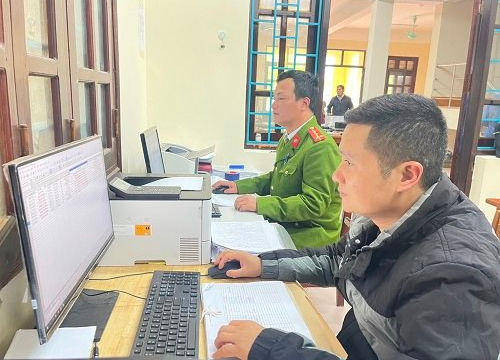 Phú Thọ: Quyết tâm hoàn thành cập nhật bổ sung số định danh cá nhân của người tham gia bảo hiểm xã hội, bảo hiểm y tế