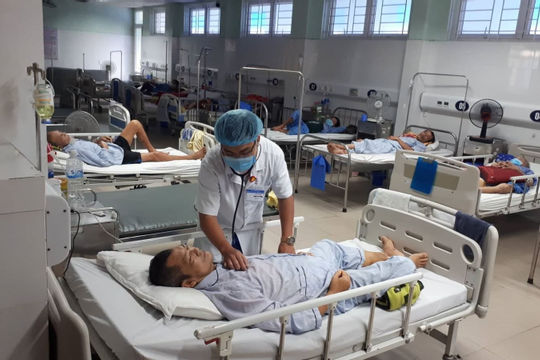 Gỡ vướng thanh toán khám, chữa bệnh bảo hiểm y tế