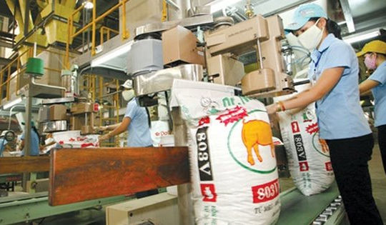 Thế giới biến động ảnh hưởng đến thị trường ngành thức ăn chăn nuôi Thế giới biến động ảnh hưởng đến thị trường ngành thức ăn chăn nuôi