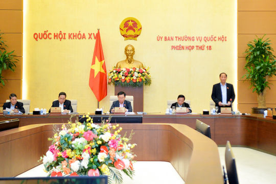 Tiếp tục tháo gỡ khó khăn cho doanh nghiệp Tiếp tục tháo gỡ khó khăn cho doanh nghiệp