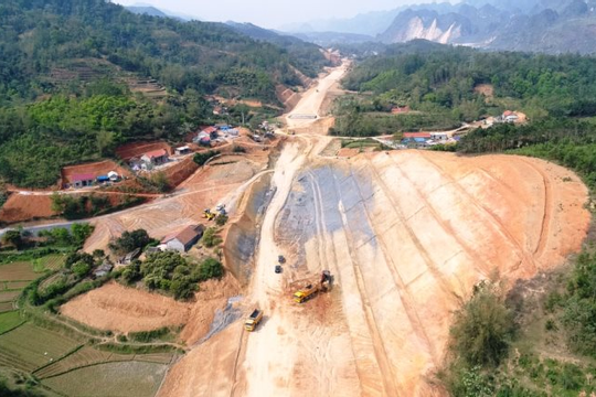 Lạng Sơn phát triển hạ tầng giao thông tạo bàn đạp cho tăng trưởng kinh tế