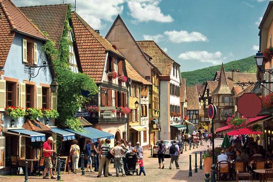 Pháp: Báo cáo định kỳ về tình hình tài chính công của các địa phương