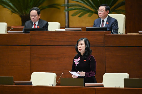 Vẫn băn khoăn quy định về tự chủ bệnh viện, giá dịch vụ khám, chữa bệnh