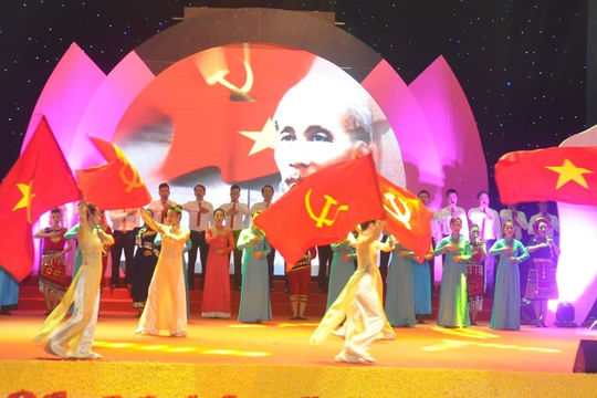 Bài 4: Thể chế, chính sách về xã hội hóa góp phần huy động sự đầu tư của xã hội vào phát triển văn hóa