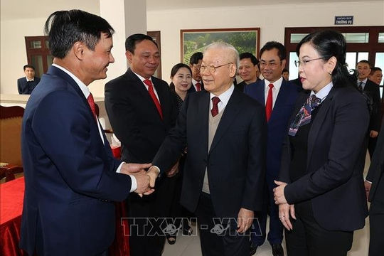 Tổng Bí thư: Xây dựng Thái Nguyên sớm trở thành tỉnh công nghiệp theo hướng hiện đại