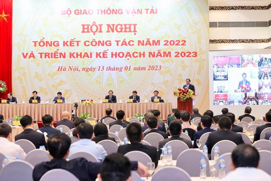 Nhiệm kỳ này tập trung phát triển đường cao tốc, nhiệm kỳ tới tập trung cho đường sắt