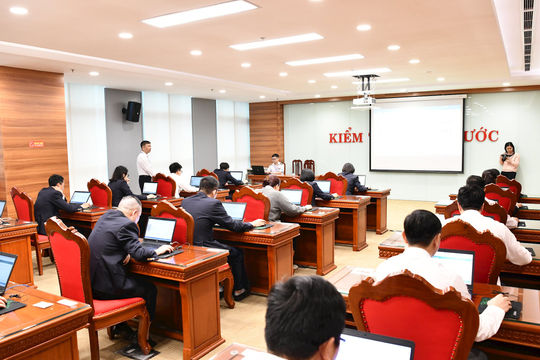 Những hình ảnh tại Kỳ thi đánh giá năng lực chuyên môn, nghiệp vụ của kiểm toán viên
