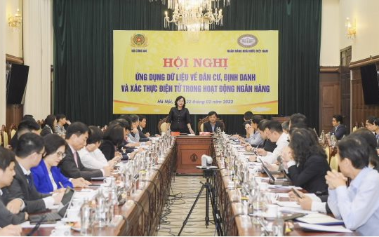 Đảm bảo an toàn, hiệu quả việc ứng dụng dữ liệu dân cư trong hoạt động ngân hàng Đảm bảo an toàn, hiệu quả việc ứng dụng dữ liệu dân cư trong hoạt động ngân hàng