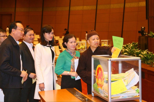 Bước tiến mới để nâng cao chất lượng cán bộ Bước tiến mới để nâng cao chất lượng cán bộ