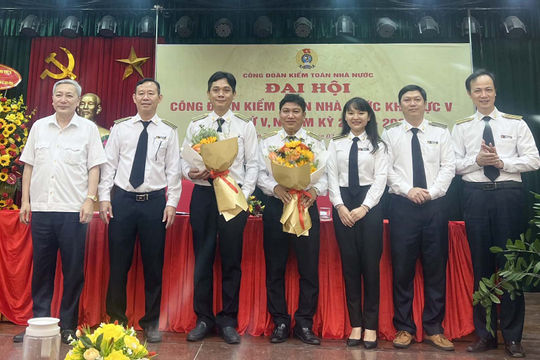 Công đoàn KTNN khu vực V: Nỗ lực không ngừng để chăm lo tốt hơn cho đời sống của người lao động, vì cộng đồng Công đoàn KTNN khu vực V: Nỗ lực không ngừng để chăm lo tốt hơn cho đời sống của người lao động, vì cộng đồng