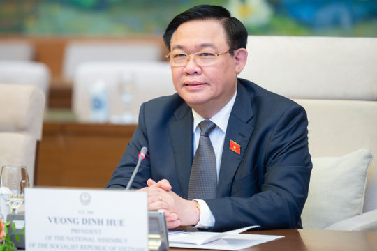 Kết nối và gắn kết chặt chẽ hơn nữa giữa hai nền kinh tế Việt Nam - Nhật Bản Kết nối và gắn kết chặt chẽ hơn nữa giữa hai nền kinh tế Việt Nam - Nhật Bản
