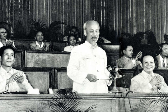 Xây dựng chi bộ vững mạnh từ sự hăng hái và gương mẫu của đảng viên