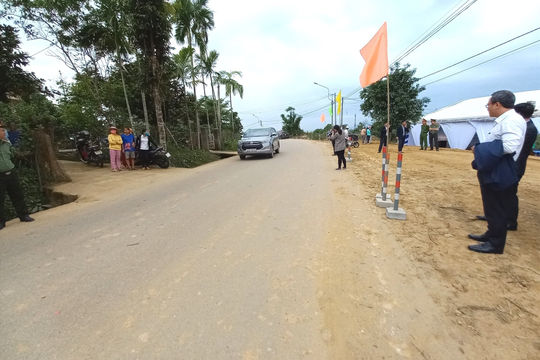 Hơn 1.848 tỷ đồng cải tạo, nâng cấp Quốc lộ 14E, tỉnh Quảng Nam Hơn 1.848 tỷ đồng cải tạo, nâng cấp Quốc lộ 14E, tỉnh Quảng Nam