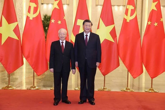 Lãnh đạo Việt Nam gửi điện mừng Lãnh đạo khóa mới của Nhà nước Cộng hòa nhân dân Trung Hoa Lãnh đạo Việt Nam gửi điện mừng Lãnh đạo khóa mới của Nhà nước Cộng hòa nhân dân Trung Hoa