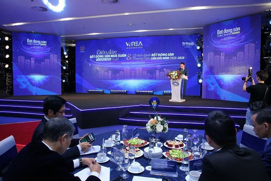 Hoàn thiện thể chế để thúc đẩy thị trường bất động sản phát triển bền vững