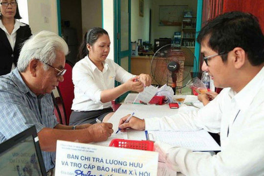 Tăng lương hưu để đảm bảo an sinh cho người cao tuổi