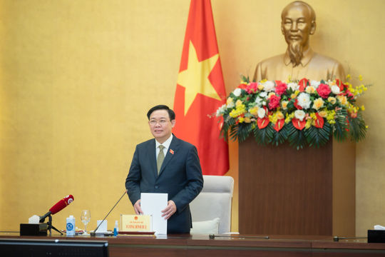 Chủ tịch Quốc hội: Luôn quán triệt sâu sắc và triển khai tốt các nhiệm vụ, định hướng lớn của công tác đối ngoại