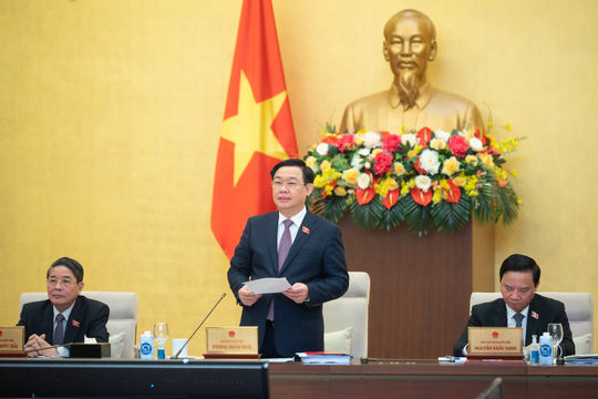 Phiên họp thứ 21 của Ủy ban Thường vụ Quốc hội: Chuẩn bị tốt nhất các nội dung trình Quốc hội tại Kỳ họp thứ 5