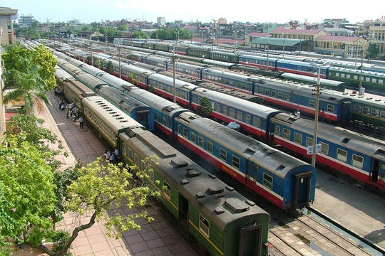 Đề xuất cơ cấu lại Tổng công ty Đường sắt
