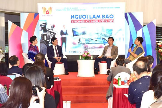 Làm báo trong kỷ nguyên số: Cần song hành giữa nội dung và công nghệ