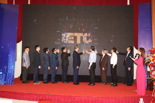 Ra mắt Trung tâm đào tạo điện tử quốc tế đầu tiên tại Việt Nam