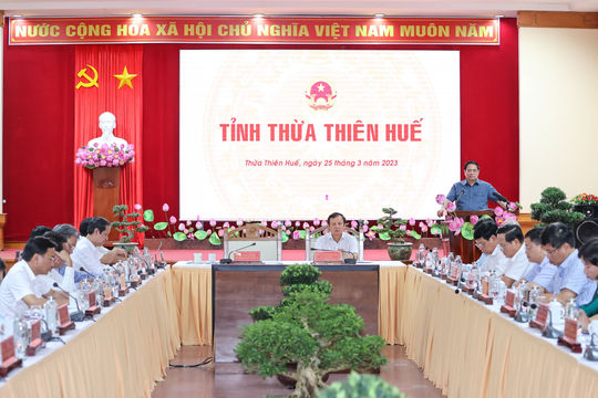 Xây dựng Thừa Thiên Huế thành trung tâm văn hóa, du lịch đặc sắc gắn với "Con đường di sản miền Trung" và "Hành lang kinh tế Đông - Tây”