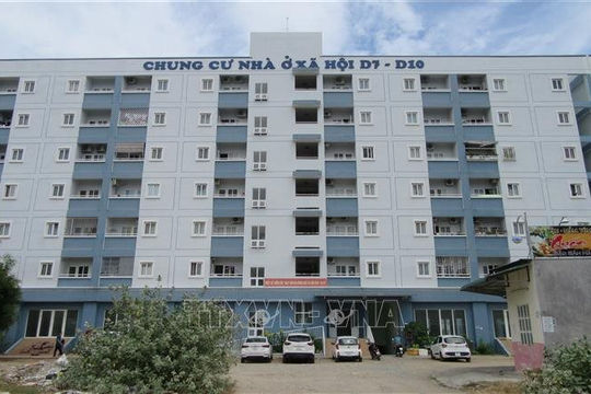 Khẩn trương triển khai Chương trình tín dụng 120.000 tỷ đồng cho vay người mua nhà ở xã hội, nhà ở công nhân Khẩn trương triển khai Chương trình tín dụng 120.000 tỷ đồng cho vay người mua nhà ở xã hội, nhà ở công nhân