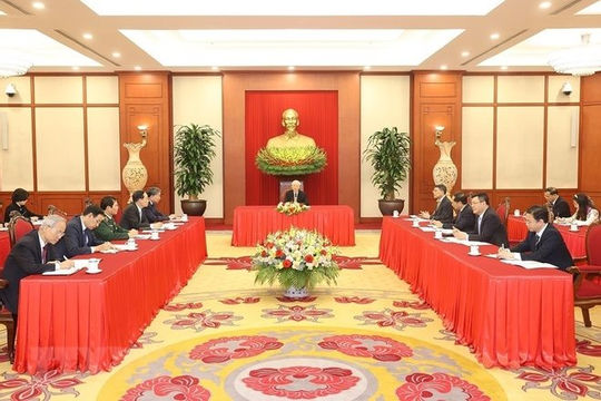Đưa quan hệ Việt Nam - Hoa Kỳ lên tầm cao mới Đưa quan hệ Việt Nam - Hoa Kỳ lên tầm cao mới