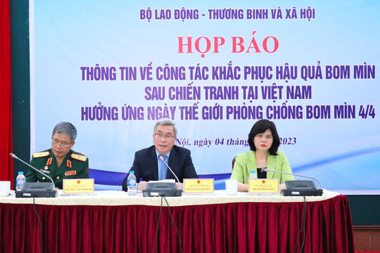 Cần nhiều nguồn lực để khắc phục hậu quả bom mìn