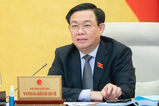 Bắt buộc giao dịch bất động sản qua sàn: Tiềm ẩn nguy cơ độc quyền, làm tăng chi phí Bắt buộc giao dịch bất động sản qua sàn: Tiềm ẩn nguy cơ độc quyền, làm tăng chi phí