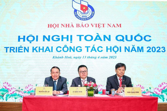 Báo chí cần đẩy mạnh chuyển đổi số, thay đổi phương thức vận hành, quản lý