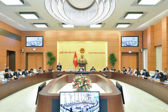 Sửa đổi quy định về quản lý viễn thông: Cần khả thi, tránh tạo gánh nặng chi phí cho doanh nghiệp Sửa đổi quy định về quản lý viễn thông: Cần khả thi, tránh tạo gánh nặng chi phí cho doanh nghiệp