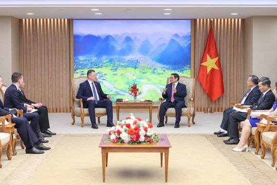 Thủ tướng Phạm Minh Chính tiếp Bộ trưởng Bộ Tình trạng khẩn cấp Belarus