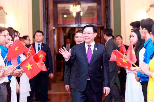 Gìn giữ và tiếp tục phát triển mối quan hệ đặc biệt, mẫu mực, thủy chung Việt Nam - Cuba