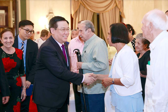 Quan hệ Việt Nam - Cuba ngày càng đi vào chiều sâu và phát triển trên mọi lĩnh vực